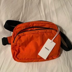 BAGGU Fanny Pack // orange